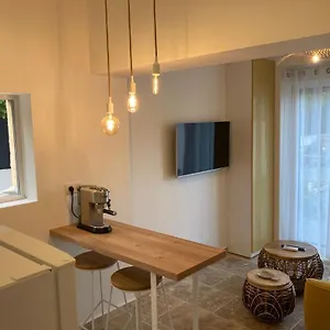  Appartement Dans - Parking - Jardin